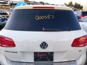 170-60939a Trunk/hatch/tailgate Led Tail Lamps Without Spoiler Fits 15-17 Touareg 3293460