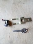 94852539 Gm Geo Oem Prizm Cylinder