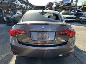 170-60811a Acura Trunk/hatch/tailgate Rear View Camera With Spoiler Fits 13-15 Ilx 1331134