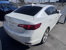 170-60811e Acura Trunk/hatch/tailgate Rear View Camera With Spoiler Fits 13-15 Ilx 611513