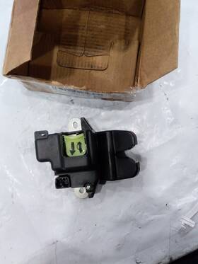 Aftermarket Products 801230-a7030 Rear Liftgate Trunk Lock Actuator For 13-18 Kia Forte Koup L4 1.8l 2.0l 2.4l Us
