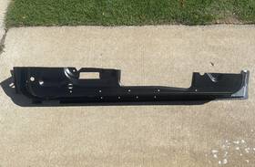 515-1570-r Amd Auto Metal Direct Inner Passenger Side Door Bottom Repair Panel 515-1570-r. Part Has Been Cut