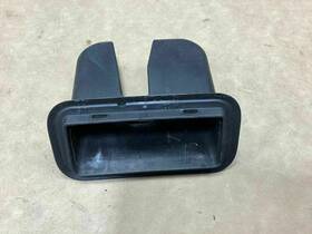 4e0827520b Audi A8 2006 4.2l Rear Trunk Lid Tailgate Lock Latch Actuator Cover Panel Factry