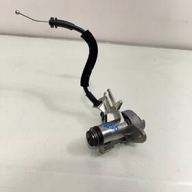 8e0827573d Audi 2011-2018 A8 L Quattro Rear Trunk Lid Tailgate Lock Cylinder Oem