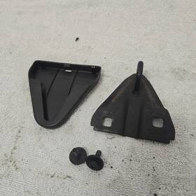 8n7827519 Audi 00-06 Tt 8n Mk1 Roadster Tailgate Boot Lock Latch Cover Complete 8n7827519 Audi 00-06 Tt 8n Mk1 Roadster Tailgate Boot Lock Latch Cover Complete