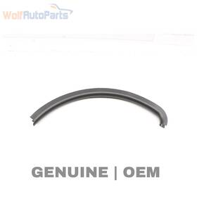 8v5827207 Audi 2015-2020 A3 - Trunk Hinge Cover