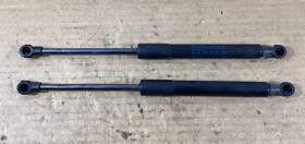 8v5827919-05s Audi 2009-2017 Q5 Sq5 - Hood Strut / Shock Absorber Set 8r0823359a Oem