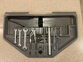 1111179885 Bmw E32/e34 5-series 7-series Trunk Tool Tray 87-96 Hardware Included