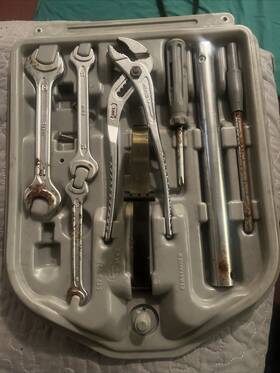 1152080 Bmw 1179926 Oem E30 Trunk Spare Tool Kit Storage Tray With Tools