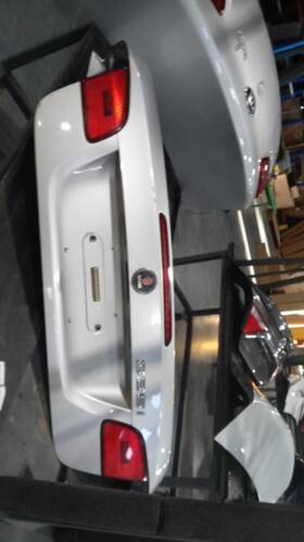 170-50254d Bmw Trunk/hatch/tailgate Convertible Fits 09-10 328i 376879 170-50254d Bmw Trunk/hatch/tailgate Convertible Fits 09-10 328i 376879