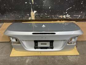 41627152486 Bmw 2007-2010 E93 Pre-lci Convertible Rear Tail Gate Trunk Lid Titan-silber Oem