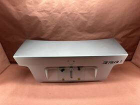 41628119705 Bmw E36 328i M3 318i 320i 325i Sedan Trunk Lid Panel Cover Silver Oem 139k Miles 41628119705 Bmw E36 328i M3 318i 320i 325i Sedan Trunk Lid Panel Cover Silver Oem 139k Miles