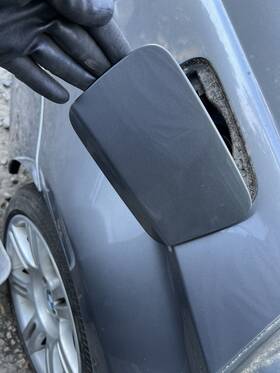 Bmw 51 24 7 238 649 2006-2011 E90 E91 328i 325i 330i 323i 335i 335d M3 Fuel Gas Door Lid Flap