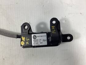 51247162147 Bmw 2007-2013 X5 - Right Lower Trunk Hatch Latch / Lock 7162147 Oem