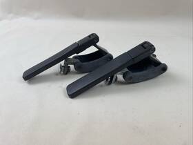 51361826810 Bmw Genuine E21 320i Rear Vent Window Pop Out Hinge Latch Oem 51361826810 Bmw Genuine E21 320i Rear Vent Window Pop Out Hinge Latch Oem