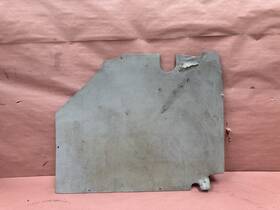 1502-2002tii Bmw 51477480166 2002 Rear Trunk Center Cover Oem 93k Miles