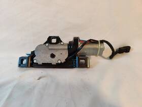 67107114613 Bmw E61 E71 Trunk Lid Power Lock Drive