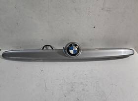 7019946 Bmw 01-06 E46 330ci Convert Rear Trunk Lid Grip Handle Trim Molding With Lights