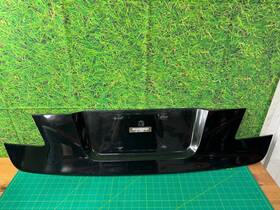7191087 Bmw F01 F02 F03 F04 Rear Trunk Lid License Plate Panel Trim Cover Oem 7191087 Bmw F01 F02 F03 F04 Rear Trunk Lid License Plate Panel Trim Cover Oem