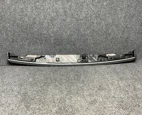 7200035 Bmw 2009-12 Rear Trunk Lid Chrome Handle Grip Lamp Molding