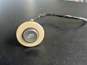 11687jf Cadillac 08-15 Cts Trunk Release Switch Beige 11687jf Cadillac 08-15 Cts Trunk Release Switch Beige