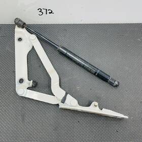 15247598 Cadillac 08-14 Cts Right Rear Trunk Lid Bracket Shock Hinge Oem