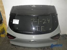 170.gm8224 Chevrolet 2024 Trail Blazer Rs Rear Hatch 1530621