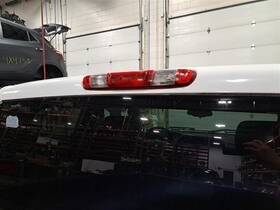 176.gm8x10 Chevrolet Brake Light Third High Mounted Stop Lamp 2010 Silverado Truck/pickup 1500 Sku#40