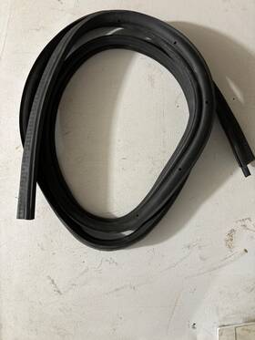 905.gm1c09 Chevrolet 2010 Chevy Cobalt Trunk Rubber Seal