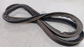 905.gm1d12 Chevrolet Chevy Traverse Trunk Lid Hatch Door Rear Back Rubber Seal 2010 2011 2012 2013