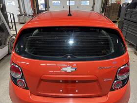 95181750 Chevrolet 12-20 Chevy Sonic Htbk Rear Trunk Decklid Lift Gate Inferno Orange Gcr
