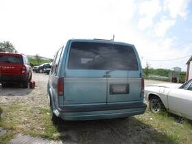 170-01583a Chevrolet Truck Local Pickup Only Trunk/hatch/tailgate Dutch Door Upper With Wiper Fits 92-97 170-01583a Chevrolet Truck Local Pickup Only Trunk/hatch/tailgate Dutch Door Upper With Wiper Fits 92-97