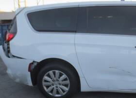 160-10070r Chrysler Passenger Right Quarter Panel Fits 17-23 Pacifica 152726
