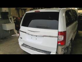 1sf62tzzah Chrysler Used Deck Lid Fits 2015 Town And Country Privacy Tint Glass With Rear View 1sf62tzzah Chrysler Used Deck Lid Fits 2015 Town And Country Privacy Tint Glass With Rear View