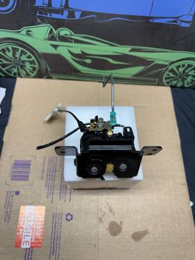 4589014ab Chrysler 2005 - 2008 Pt Cruiser Convertible Trunk Latch Lid Lock Actuator 3561