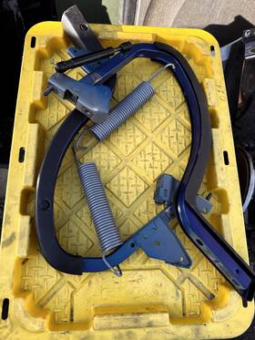 55113712af Dodge 2015-2023 Charger Rear Trunk Left Right Hinges Pair Complete 55113712af Dodge 2015-2023 Charger Rear Trunk Left Right Hinges Pair Complete
