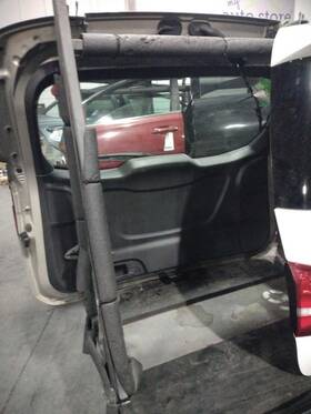 170-01983c Ford Trunk/hatch/tailgate Power Lift Without Rear View Camera Fits 16 C-max 647163