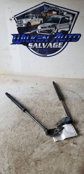 172.fd1e97 Ford Escort 1997 Hatchback Strut 1031435