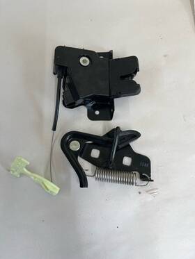 Ar3a6343282ab Ford 2010 - 2014 Mustang Cpe Trunk Latch Release Actuator Striker