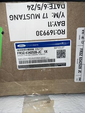 Fr3z-6342528-jc Ford Fr3z6342528jc Oem 2015 2016 2017 Mustang Rear Trunk Panel Pony With Camera