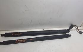 172.fd8317 Ford Truck Explorer 2017 Hatchback Strut 295184