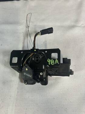 16637654 Gm 1998-2004 C5 Corvette Trunk Latch Actuator 48a