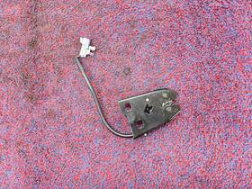 10349308 Gm Motors Pontiac Original Genuine Factory Oem 2 Door Convertibl Solstice 2006-2009 Trunk Hinge Mount Bracket Support Guide Carrier