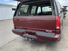 170-01820 Gmc Truck Trunk/hatch/tailgate Lower Fits 99-00 Escalade