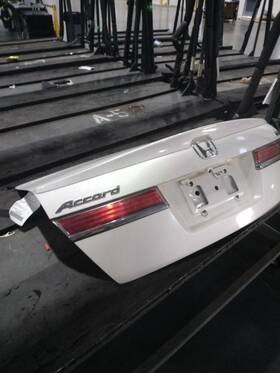 170-50496b Honda Trunk/hatch/tailgate Sedan With Spoiler Flush Style Fits 11-12 Accord 653571 170-50496b Honda Trunk/hatch/tailgate Sedan With Spoiler Flush Style Fits 11-12 Accord 653571
