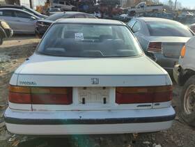 170-58302 Honda 1991 Accord Trunk/decklid/hatch/tailgate Oem Lk99f 170-58302 Honda 1991 Accord Trunk/decklid/hatch/tailgate Oem Lk99f