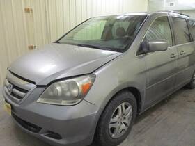 172.ho1o05 Honda Odyssey 2005 Hatchback Strut 1649108