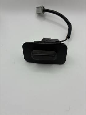 74810-t2a-003 Honda 2013-2017 Accord Rear Trunk Lid Release Switch Button Oem Used