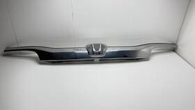 74890-t1w-a51 Honda 2015 2016 Cr-v Rear Tailgate Garnish Molding Trim With Logo 74890t1wa51 Oem