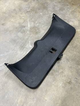 84431-scv-a02za Honda Pilot 16-18 Ex-l Tailgate Interior Trunk Plate Garnish Trim Cover Black 84